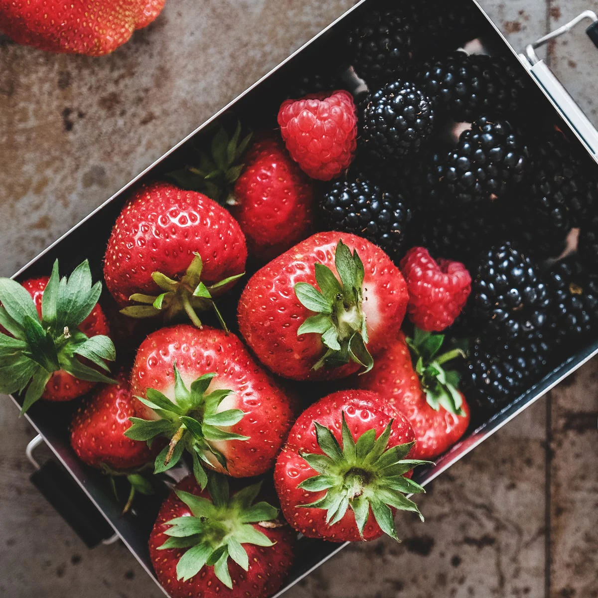 Blackberry & Strawberry Fragrance Oil - Image 5