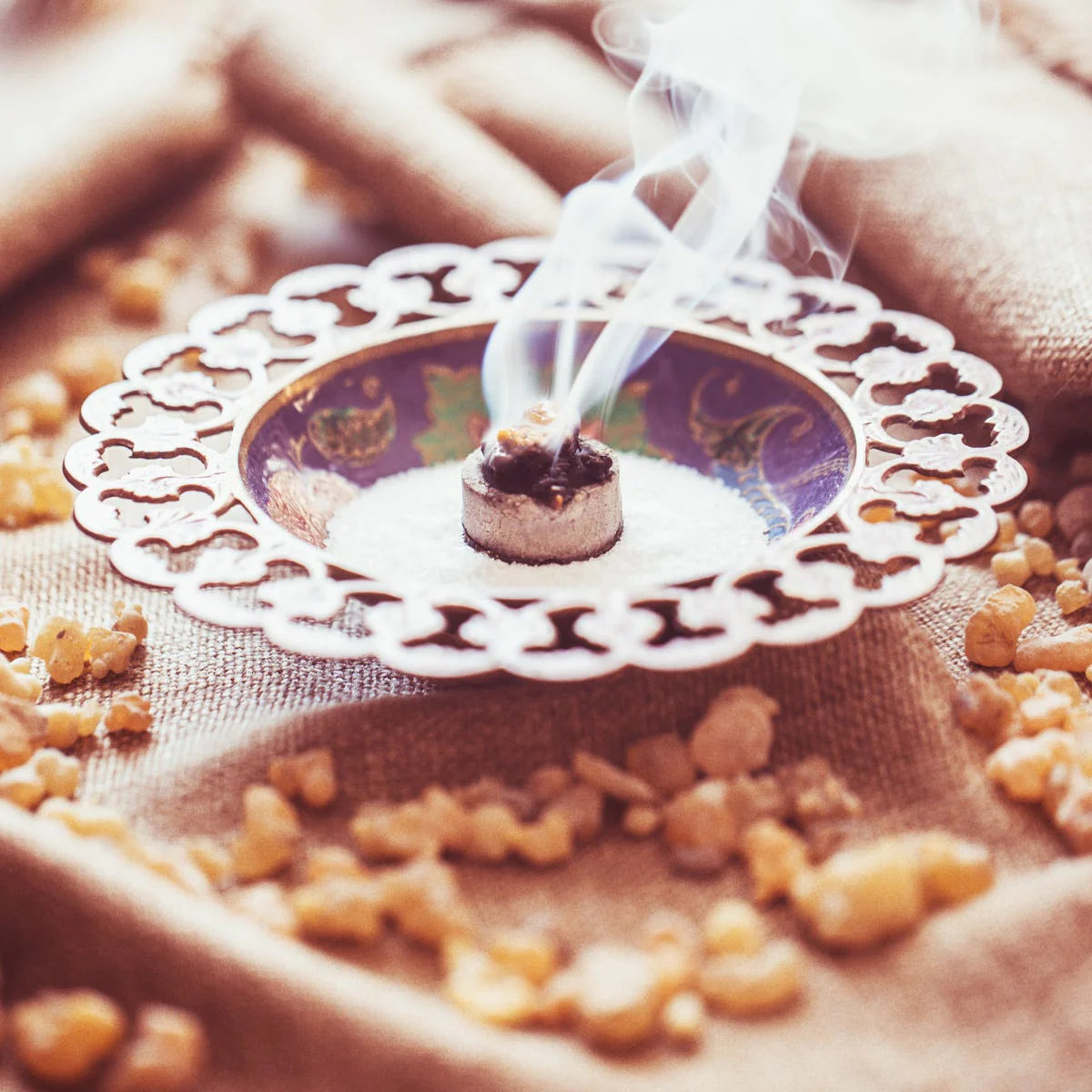 Myrrh & Frankincense Fragrance Oil - Image 4