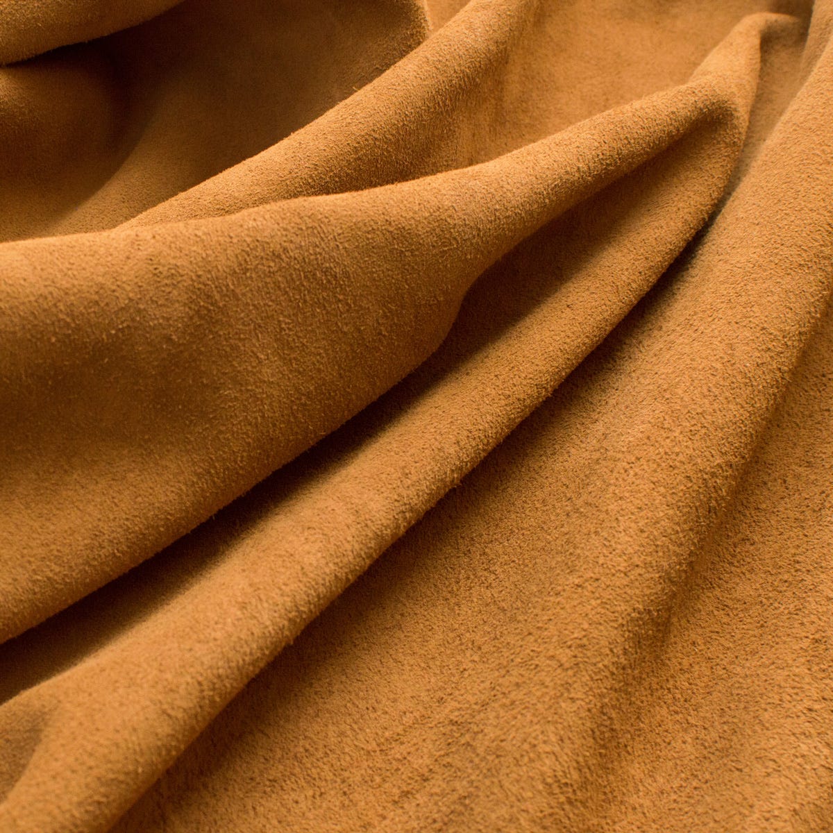Suede & Musky Vetiver Fragrance Oil - Image 4
